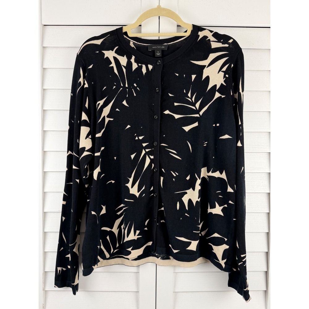 Ann Taylor Cardigan XL Black Cream Tropical Leaf Print Button Front